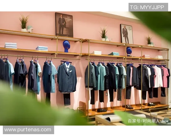 足球明星穿搭风采展现正装魅力引领时尚潮流新风尚