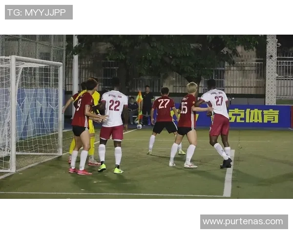 足球明星精彩瞬间集锦打门动作图片大全一览